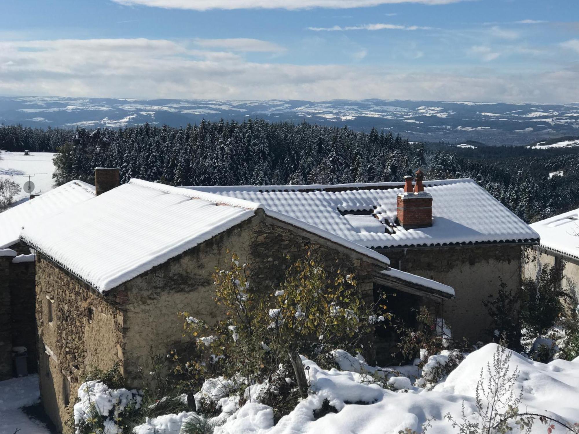 Eco-Gite Cottage Panoramique, Terrasses, Baby Foot, 150 M2 Renove Et Agrandi En 2024, Activites Proposees Champagnac-le-Vieux Buitenkant foto